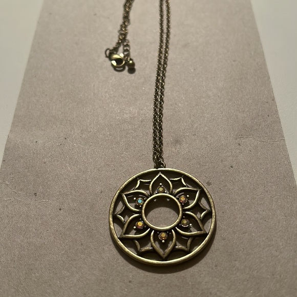 Earthbound trading co necklace - Picture 3 of 5